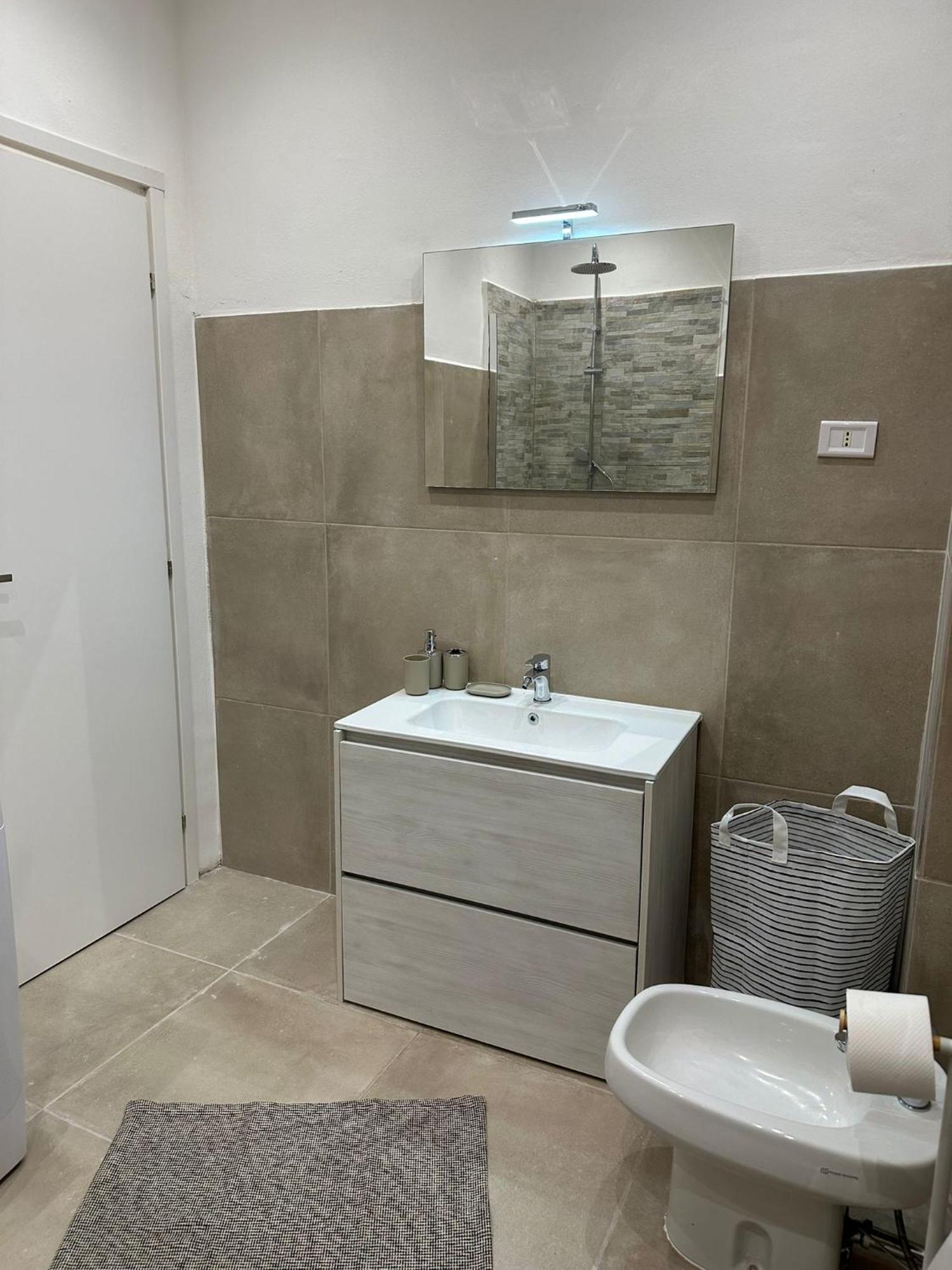 Da Luciano Vicino Stazione Genova Piazza Principe Apartment Exterior foto